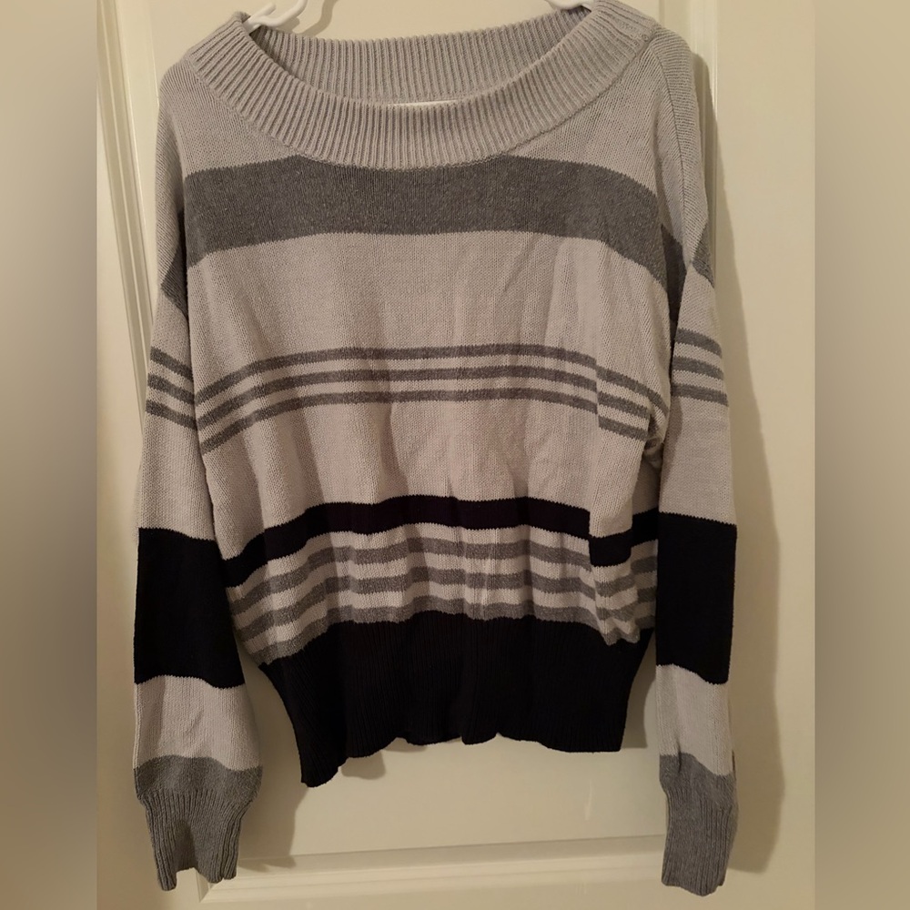 Lucky Brand Gray Knit Sweater